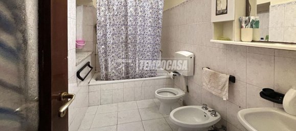 3 rooms Apartment in Chiari, Italy No. 204664 8