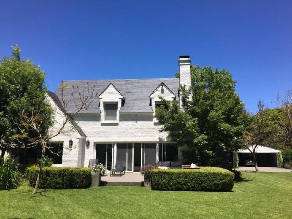 4 bedrooms House in San Isidro, Argentina No. 88167