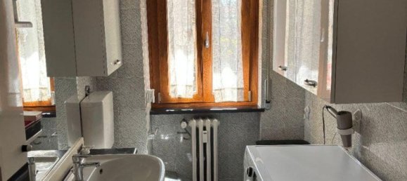 Apartamento de 3 habitaciónes en Malnate, Italy No. 334195 13