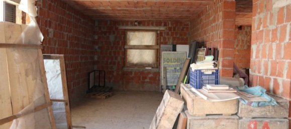 10-salle Villa à Lucignano, Italy No. 225173 8