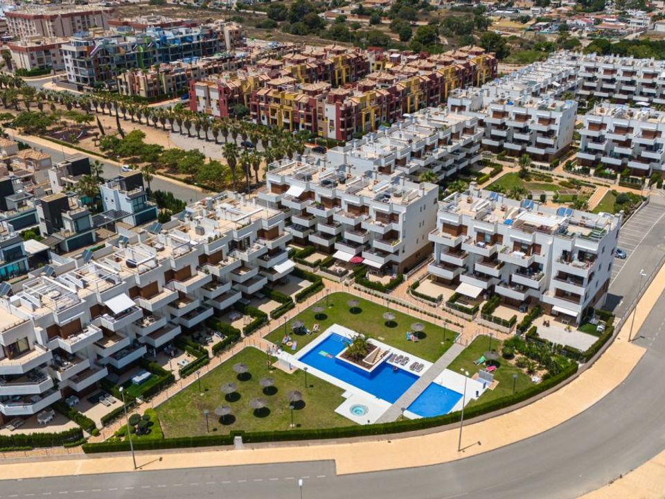 3 bedrooms Penthouse in La Zenia, Spain No. 177350