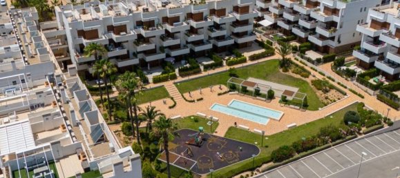 3 bedrooms Penthouse in La Zenia, Spain No. 177350 32