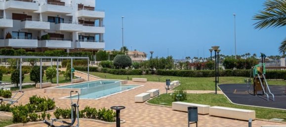 3 bedrooms Penthouse in La Zenia, Spain No. 177350 19