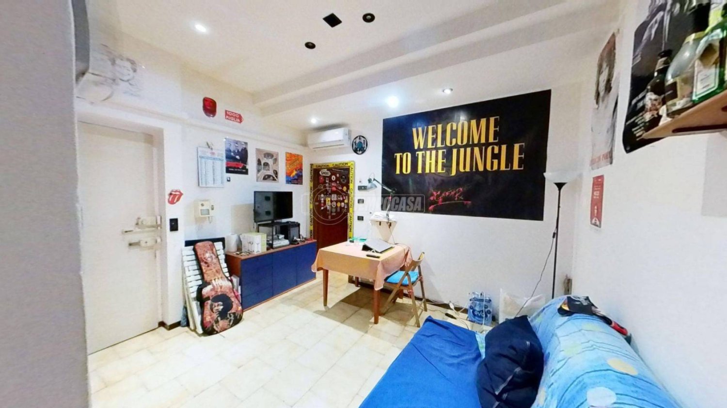 1 bedroom Apartment in Bologna, Italy No. 26610