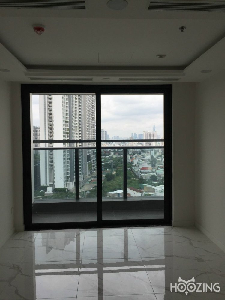 2 rooms Office in District 7, Vietnam No. 16337