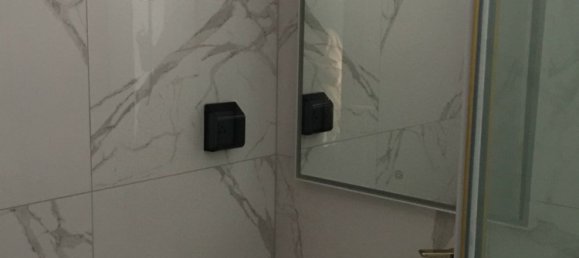 2 rooms Office in District 7, Vietnam No. 16337 8