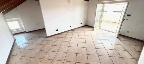 3-salle Maison à Villata, Italy No. 349522 15