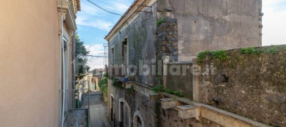 Apartamento T2 em Trecastagni, Italy N.º 220053 3