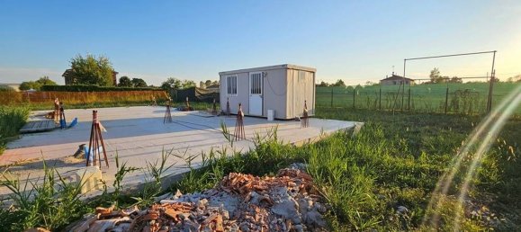 Земельный участок 850м² в Дзеро Бранко, Италия № 179362 2