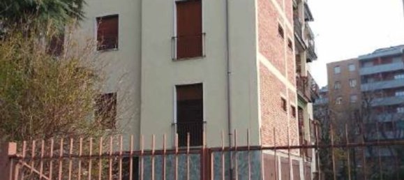 Apartamento de 2 habitaciónes en Monza, Italy No. 3789 22