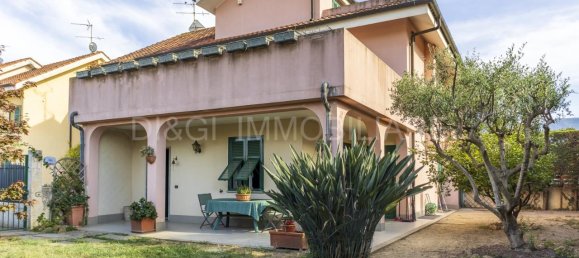 10 rooms Villa in Albenga, Italy No. 66419 3