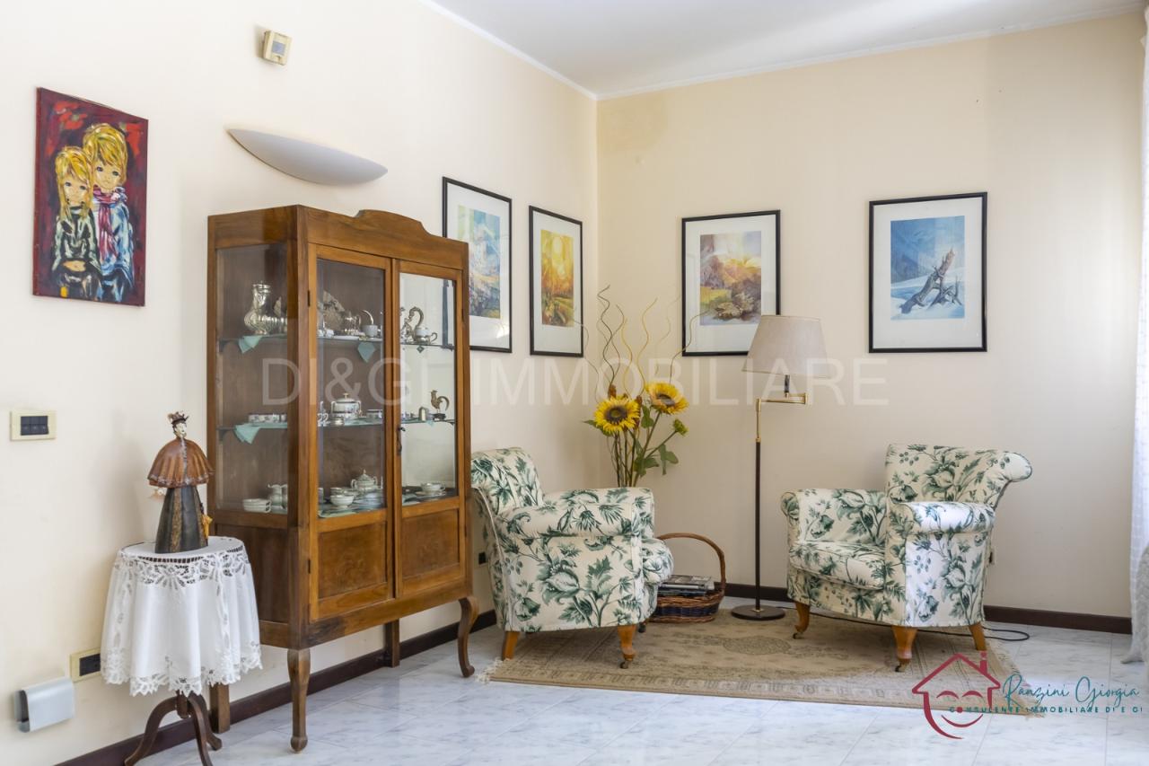 10 rooms Villa in Albenga, Italy No. 66419