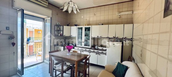 2 Schlafzimmer Wohnung in Naples, Italy, Nr. 342246 10