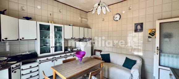 2 Schlafzimmer Wohnung in Naples, Italy, Nr. 342246 11