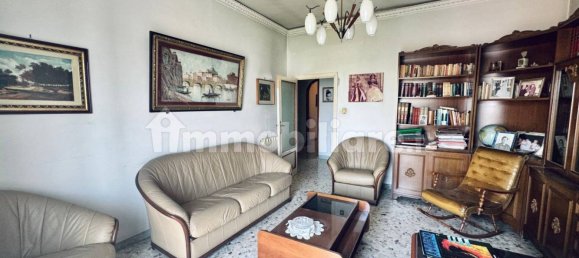 2 Schlafzimmer Wohnung in Naples, Italy, Nr. 342246 7