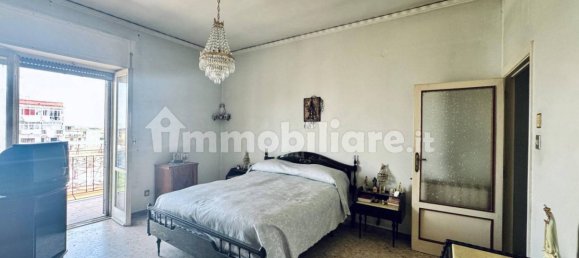 2 Schlafzimmer Wohnung in Naples, Italy, Nr. 342246 13