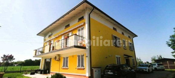 7 bedrooms Villa in Poviglio, Italy No. 65790 2