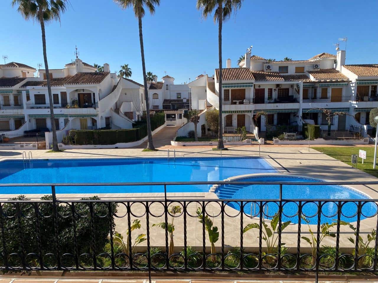 2 bedrooms Apartment in Alicante, Spain No. 191284