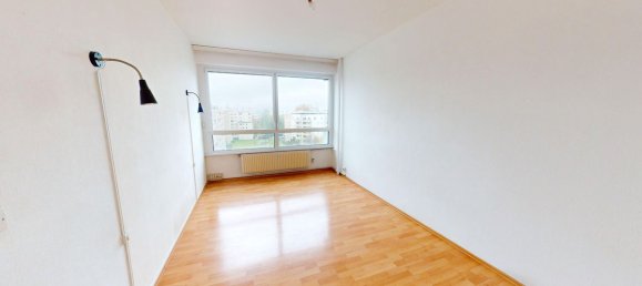 2 Schlafzimmer Wohnung in Mulhouse, France, Nr. 215678 3