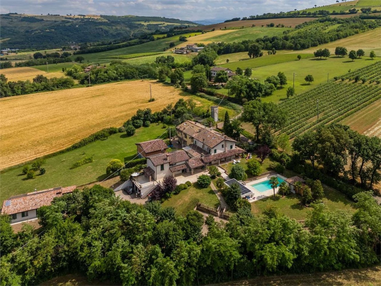 18 rooms House in Scandiano, Italy No. 302794