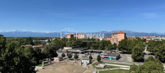 5 rooms Parking in Turin, Italy No. 266243 33