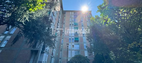 5 rooms Parking in Turin, Italy No. 266243 8