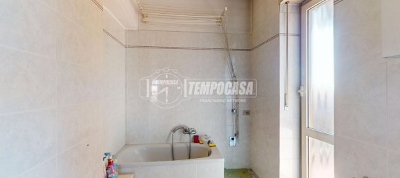 5 rooms Parking in Turin, Italy No. 266243 23