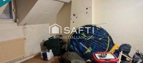 3 bedrooms Building in Saint-Quentin, France No. 50632 5