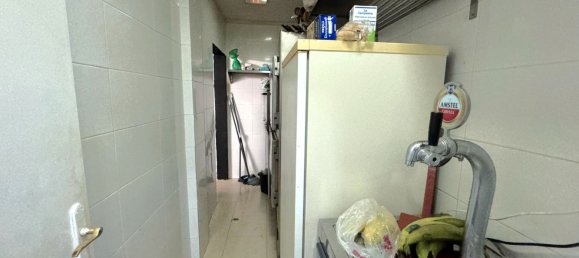 76m² Commercial property in Horta-Guinardo, Spain No. 171343 4