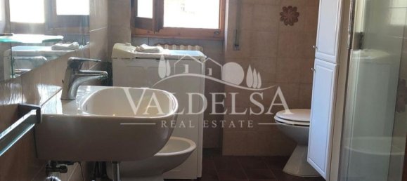 4 rooms Apartment in Poggibonsi, Italy No. 65436 9