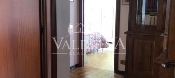 4 rooms Apartment in Poggibonsi, Italy No. 65436 6