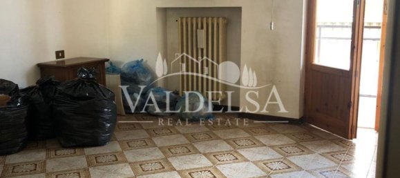 4 rooms Apartment in Poggibonsi, Italy No. 65436 10