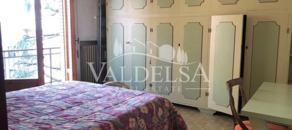 4 rooms Apartment in Poggibonsi, Italy No. 65436 7