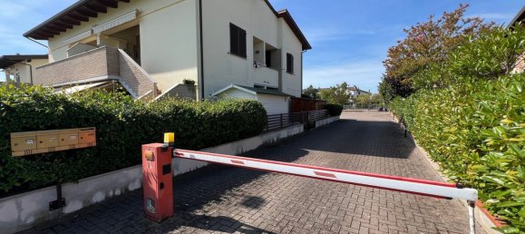 Apartamento de 3 dormitorios en Ravenna, Italy No. 334295 21