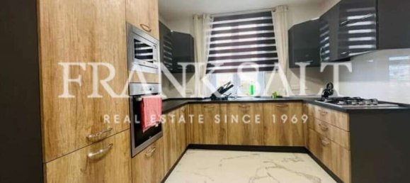 Квартира с 3 спальнями в Саннат, Мальта № 840 2