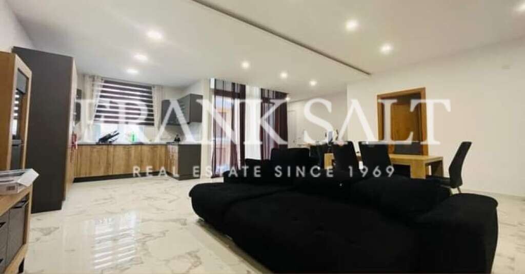 Квартира с 3 спальнями в Саннат, Мальта № 840