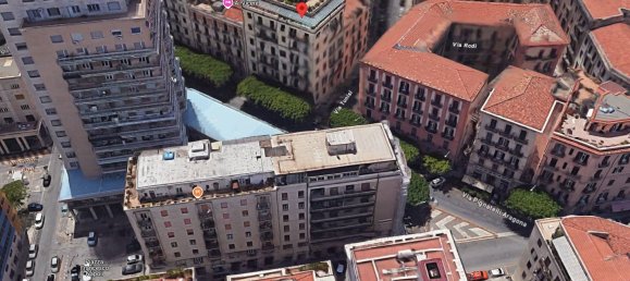 Apartamento de 3 dormitorios en Palermo, Italy No. 303619 2