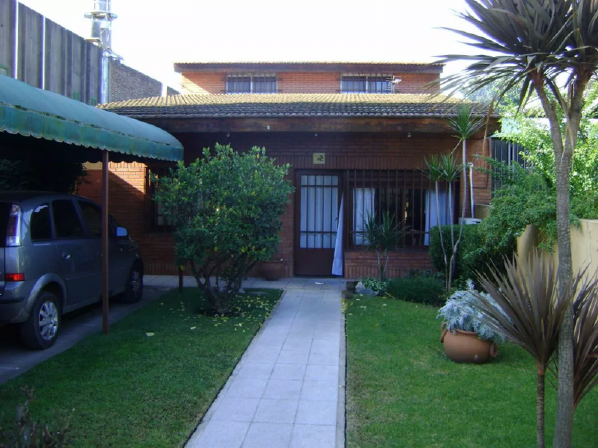 3 Schlafzimmer Haus in General San Martin, Argentina, Nr. 100322