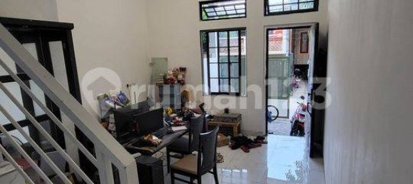 3 bedrooms House in Jakarta, Indonesia No. 1794 22