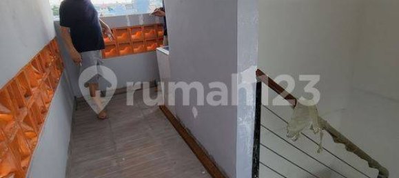 3 bedrooms House in Jakarta, Indonesia No. 1794 17
