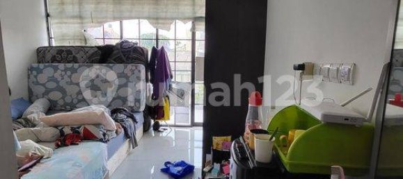 3 bedrooms House in Jakarta, Indonesia No. 1794 8