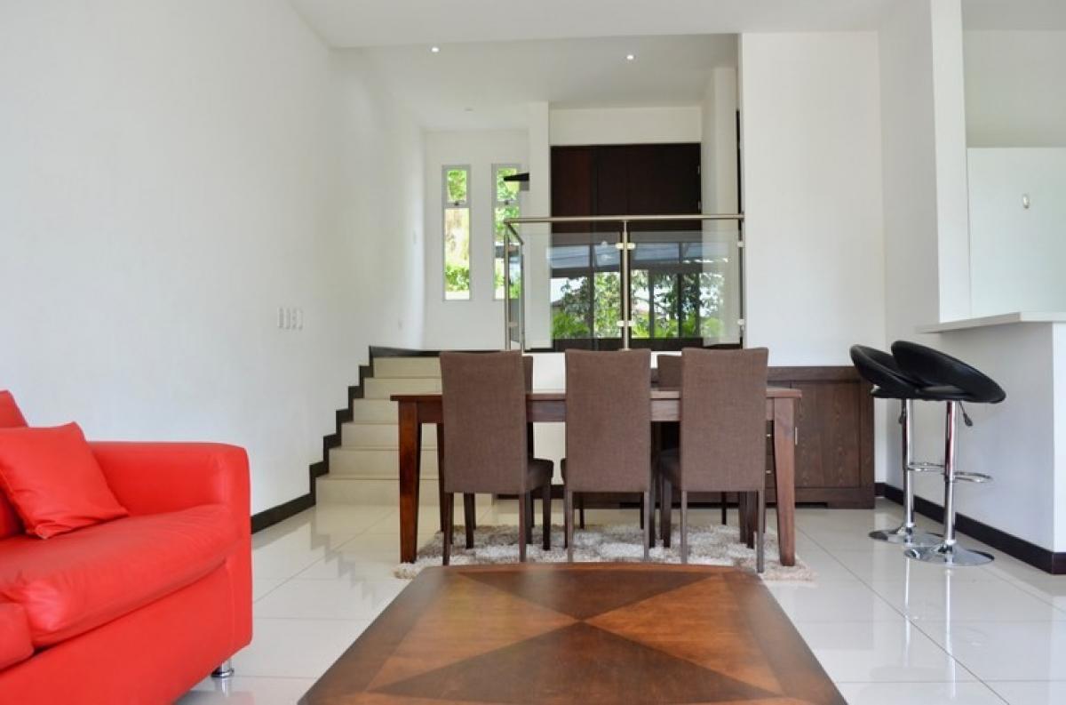 4 bedrooms House in Heredia, Costa Rica No. 1244