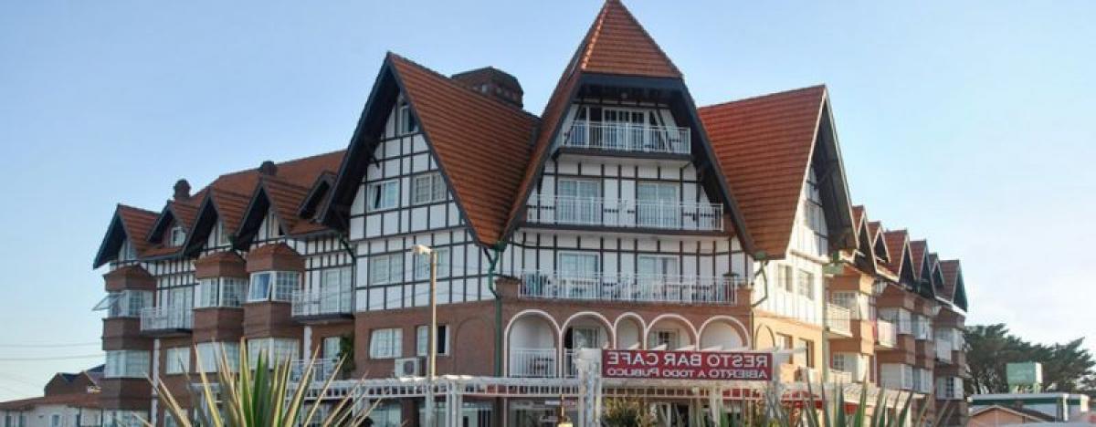 3 bedrooms Apartment in Mar del Plata, Argentina No. 81265