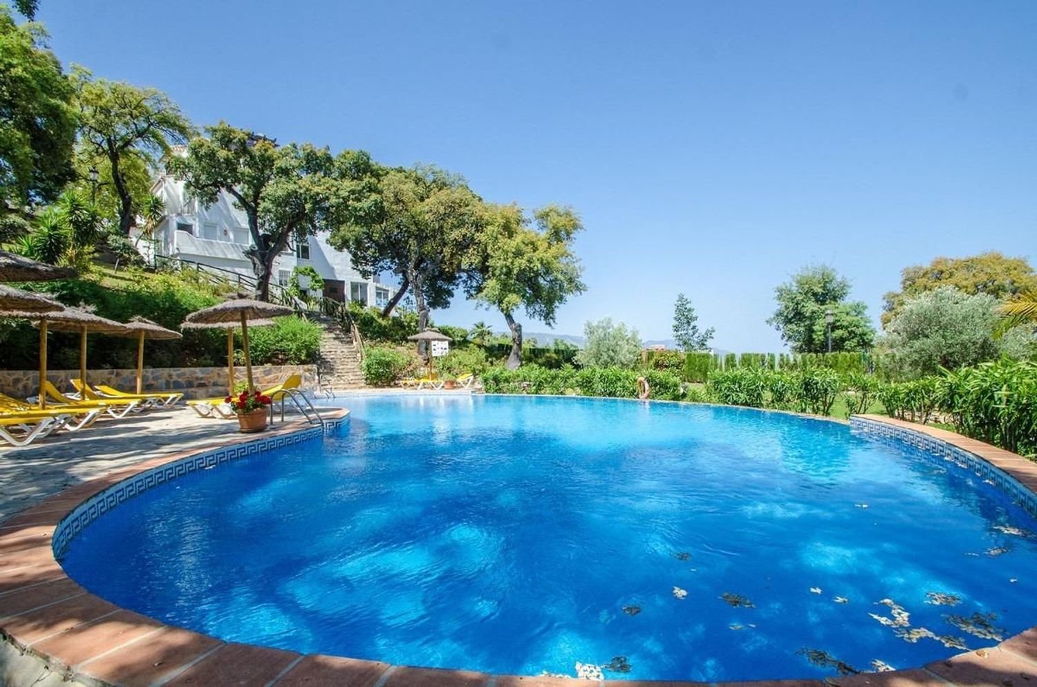 Apartamento T3 em Ojen, Spain N.º 258741