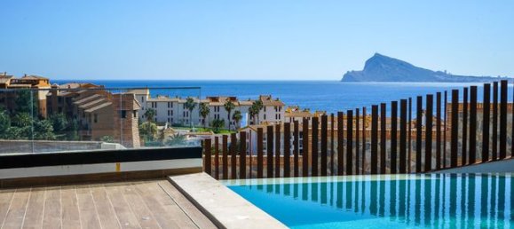 Villa T4 em El Mascarat, Spain N.º 4334 14