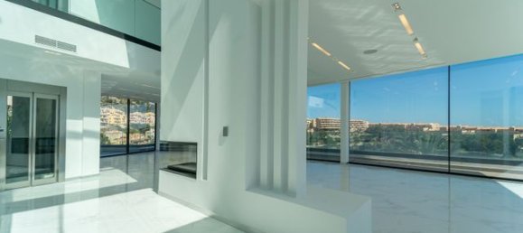 Villa T4 em El Mascarat, Spain N.º 4334 19