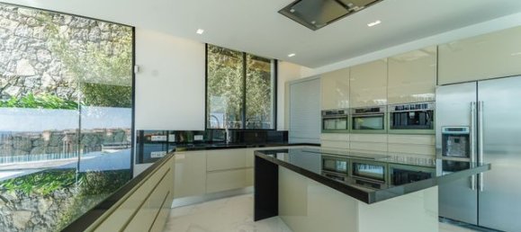 Villa T4 em El Mascarat, Spain N.º 4334 29