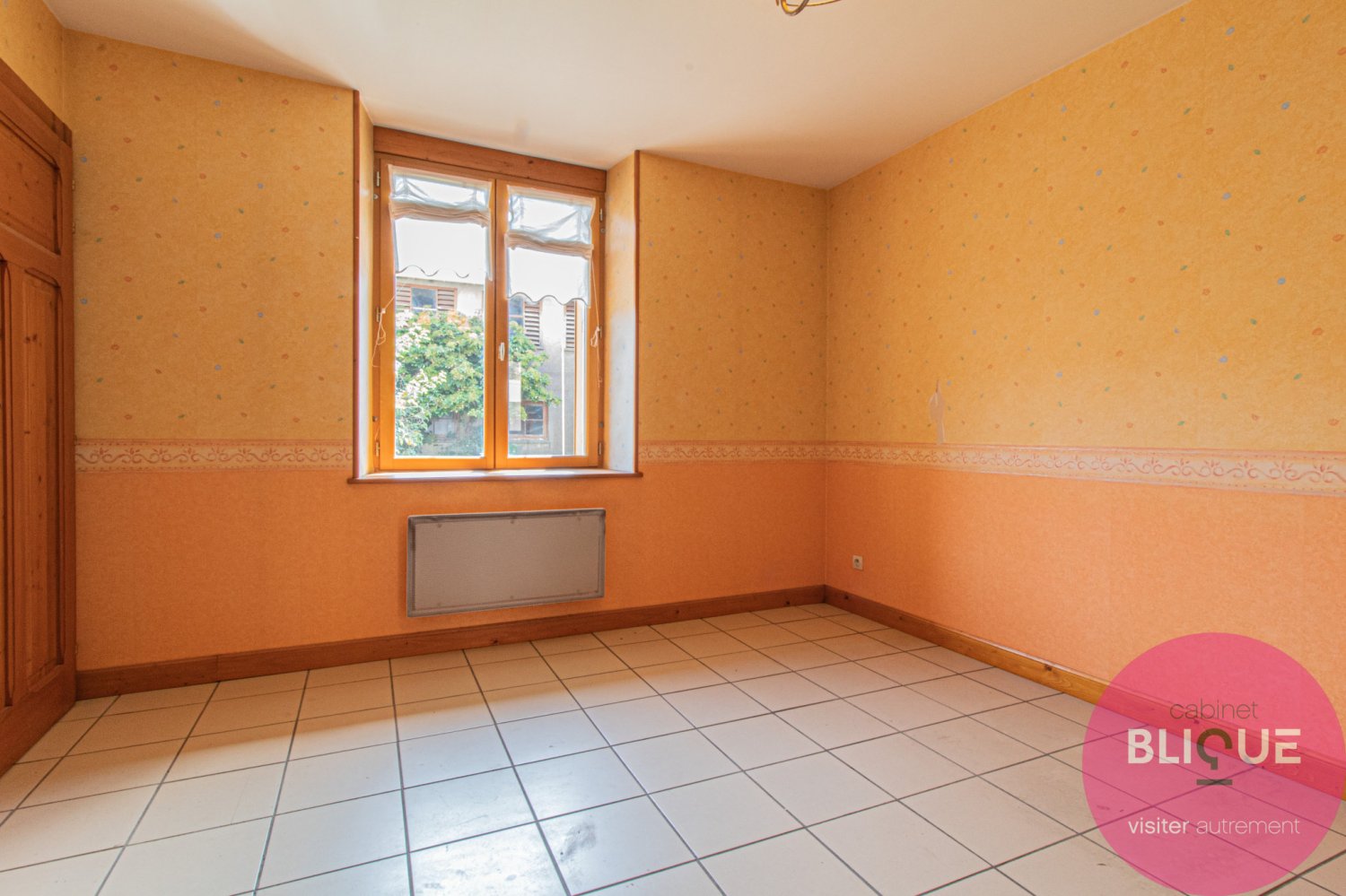 5 bedrooms House in Luneville, France No. 48185