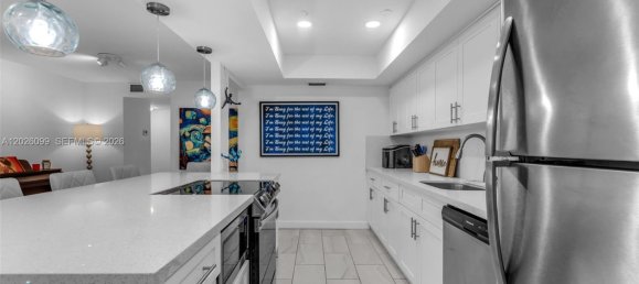 3 dormitorios propiedad comercial en venta en Miami, Miami-Dade, Florida, USA № 615023 27