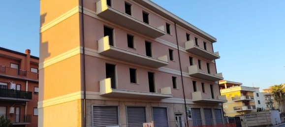 4 bedrooms Apartment in San Cataldo, Italy No. 328556 3